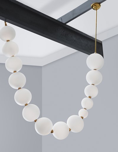 Lustre Collier de Perles - Verre soufflé bouche, Laiton, LEDs - L200cm
