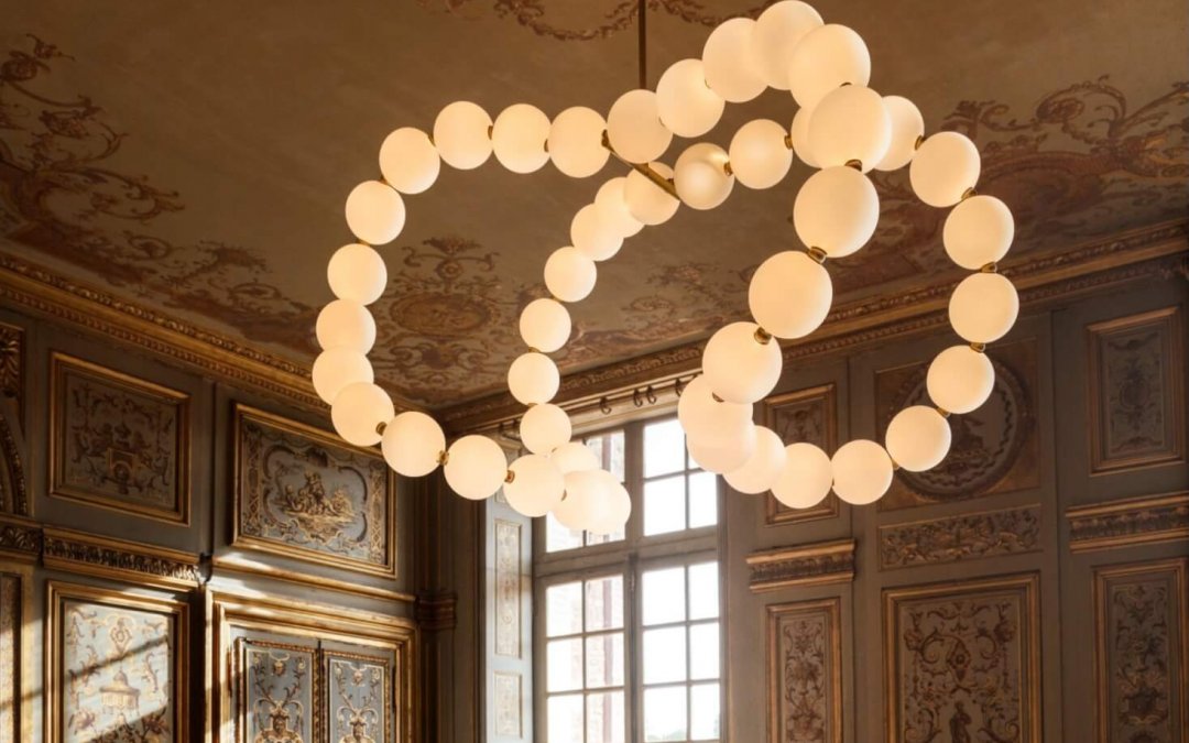 Pearl Necklaces in a XVIIth century French castle